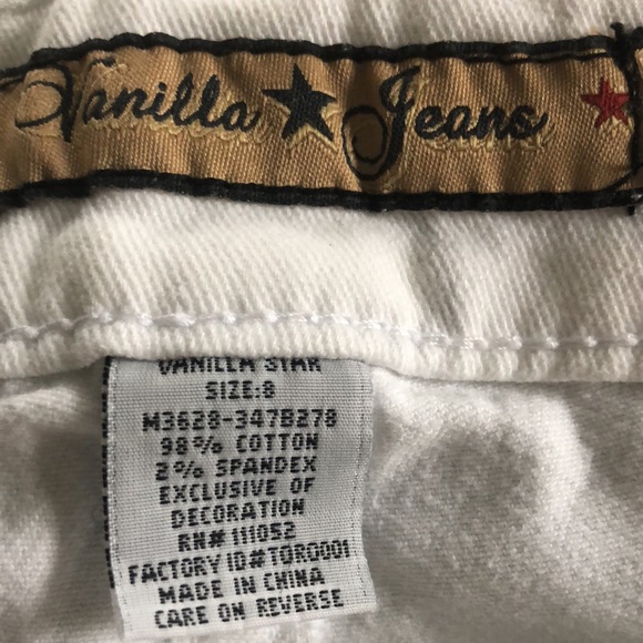 Pair of Vanilla Star Jean Shorts - Picture 7 of 8